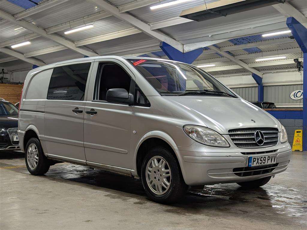 <p>2009 MERCEDES VITO 111 CDI COMPACT</p>