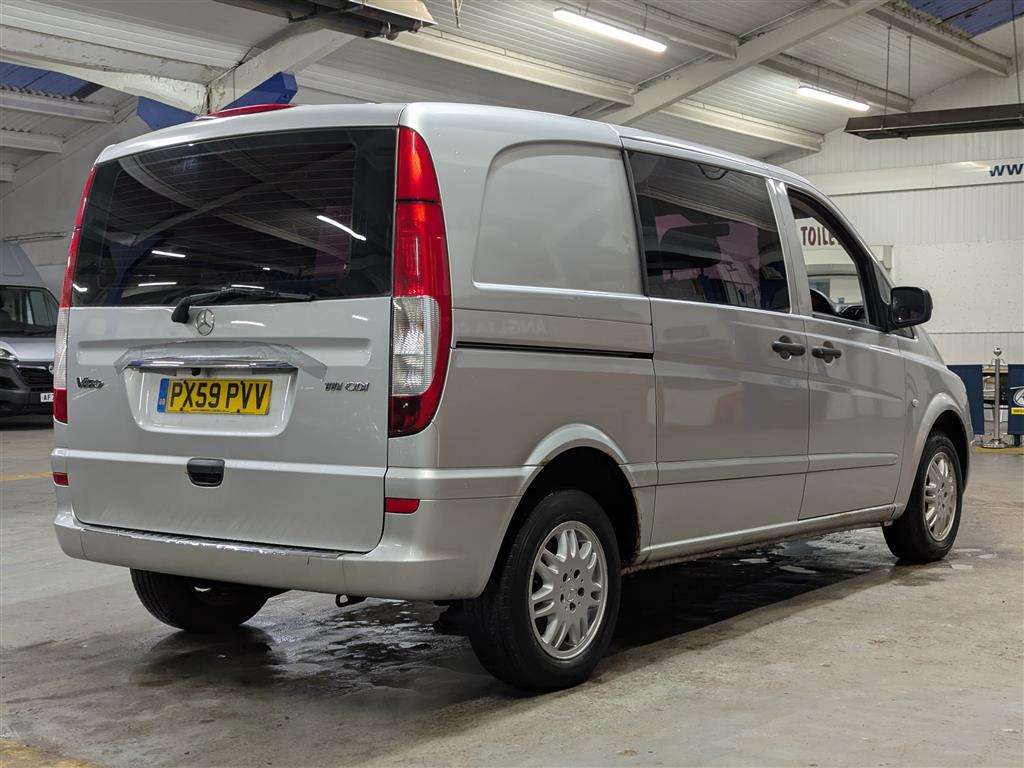 <p>2009 MERCEDES VITO 111 CDI COMPACT</p>