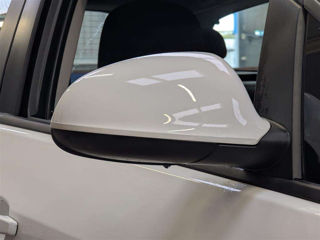 <p>2015 VAUXHALL ASTRA DESIGN CDTI ECOFLEX</p>