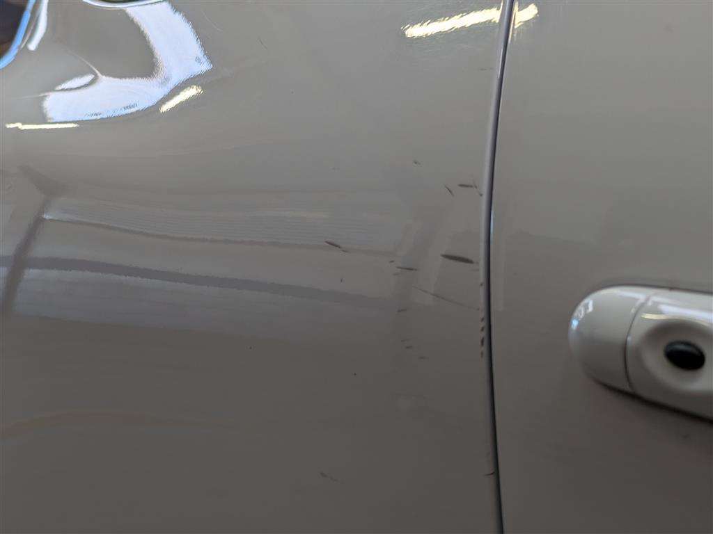 <p>2016 RENAULT CLIO DYNAMIQUE NAV 16V</p>