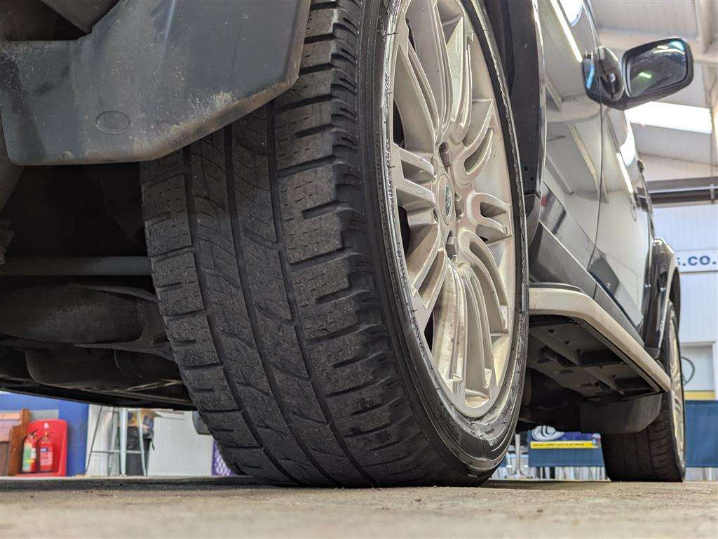 <p>2011 LAND ROVER DISCOVERY HSE SDV6 AUTO</p>