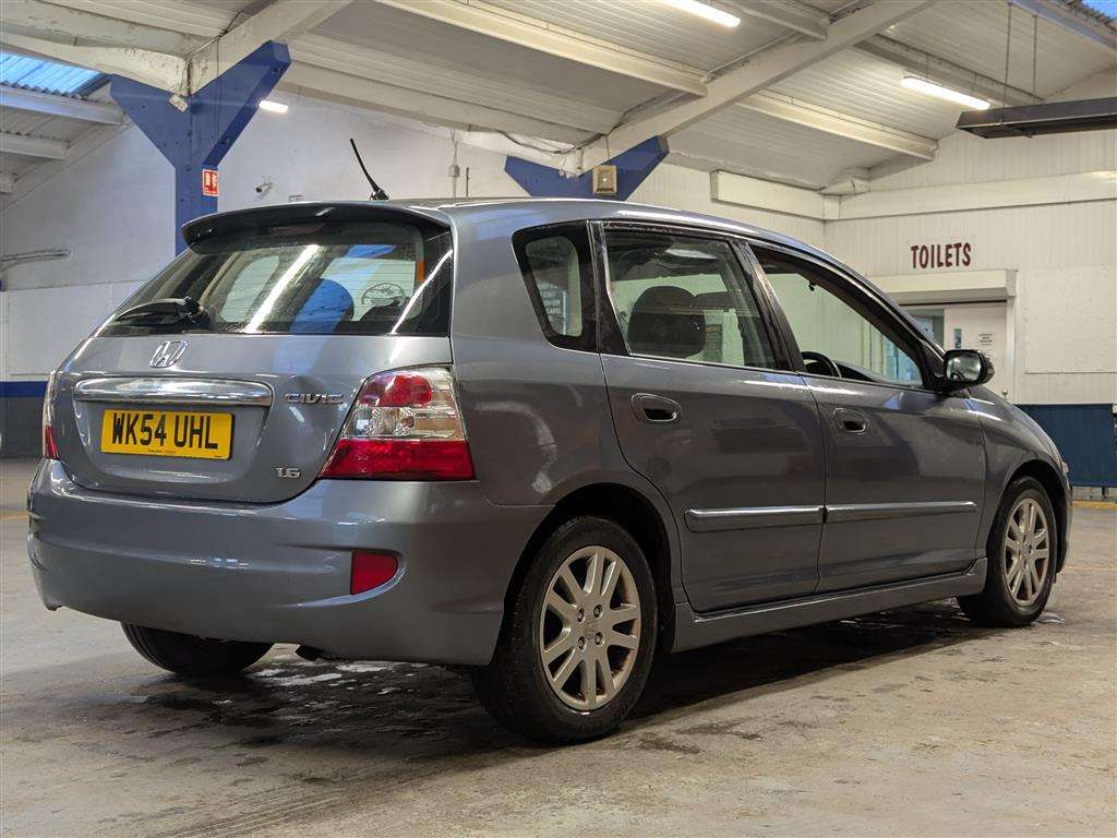 <p>2004 HONDA CIVIC VTEC EXECUTIVE</p>