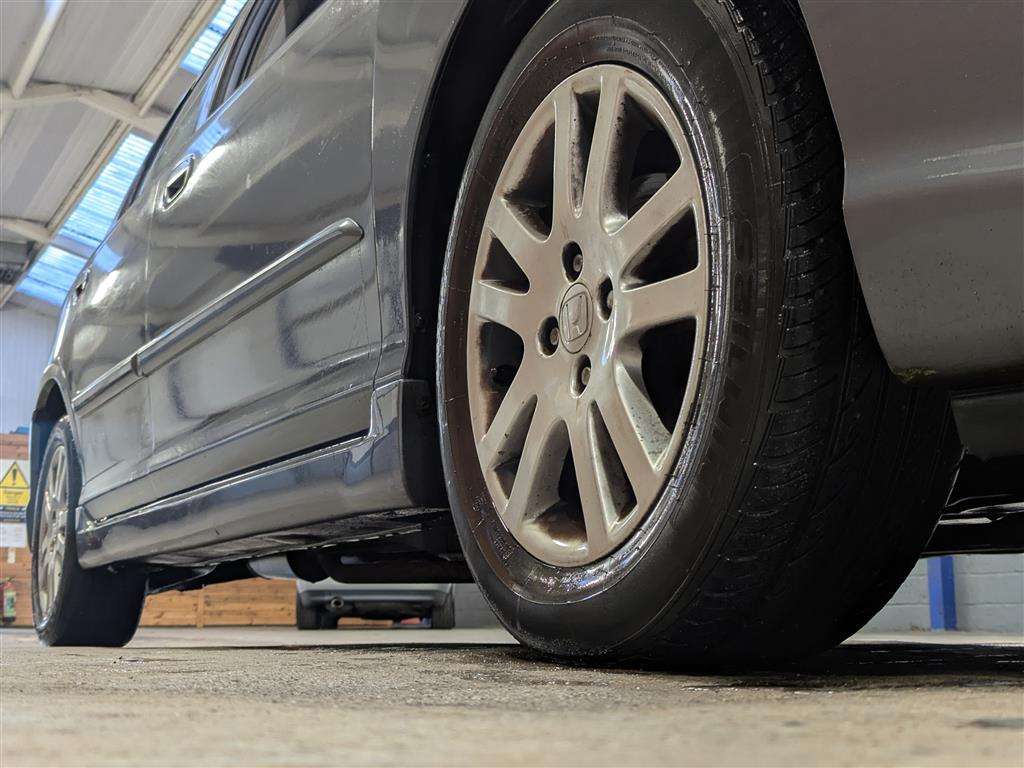 <p>2004 HONDA CIVIC VTEC EXECUTIVE</p>