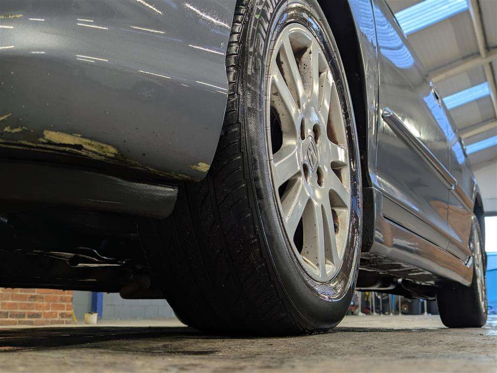 <p>2004 HONDA CIVIC VTEC EXECUTIVE</p>