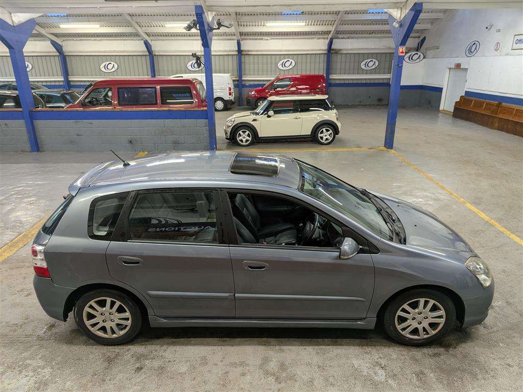 <p>2004 HONDA CIVIC VTEC EXECUTIVE</p>