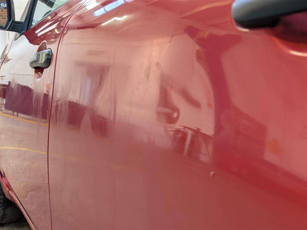 <p>2011 NISSAN MICRA VISIA</p>