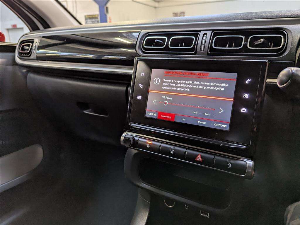 <p>2018 CITROEN C3 FLAIR PURETECH</p>