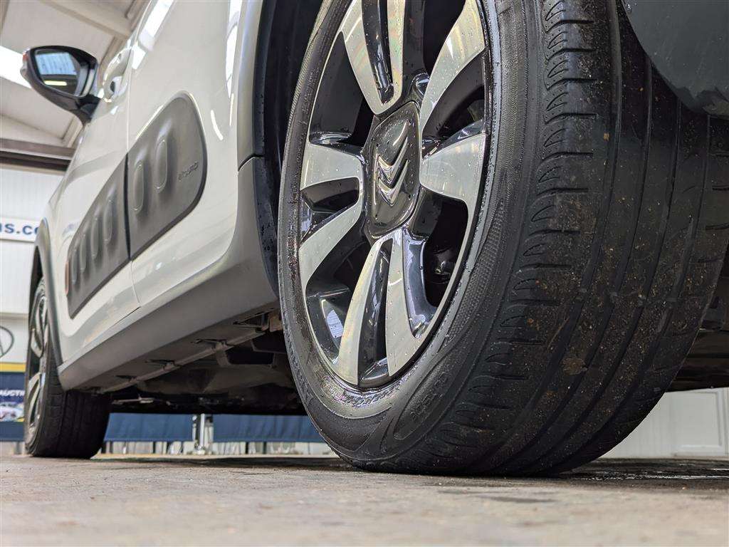 <p>2018 CITROEN C3 FLAIR PURETECH</p>