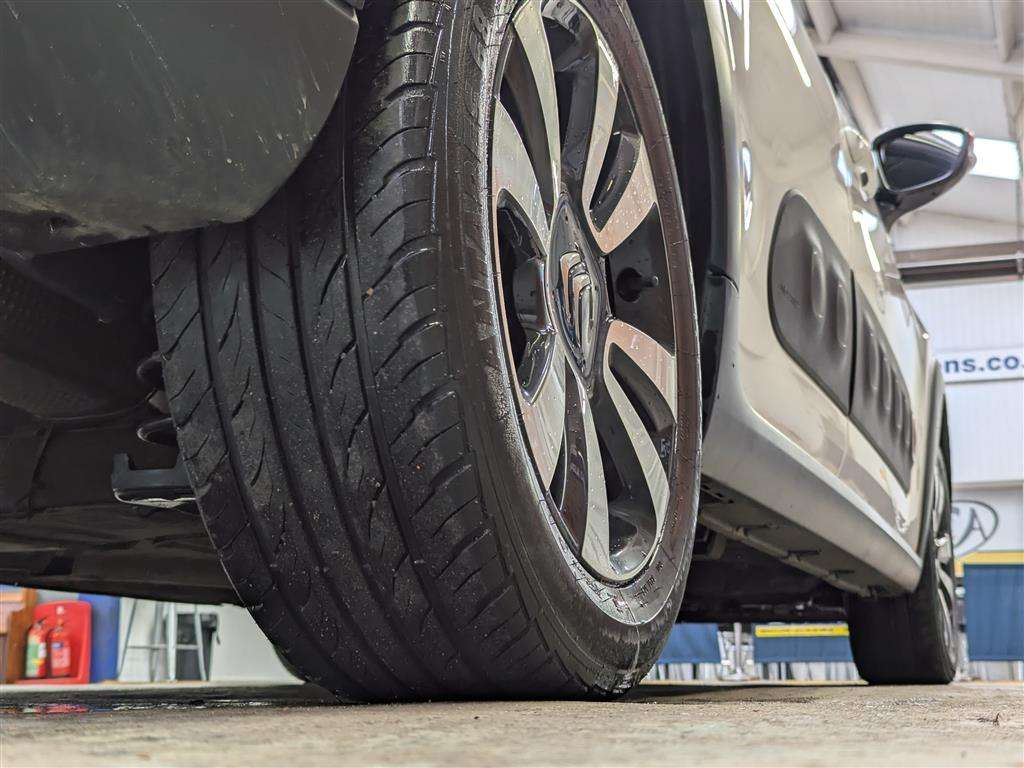 <p>2018 CITROEN C3 FLAIR PURETECH</p>