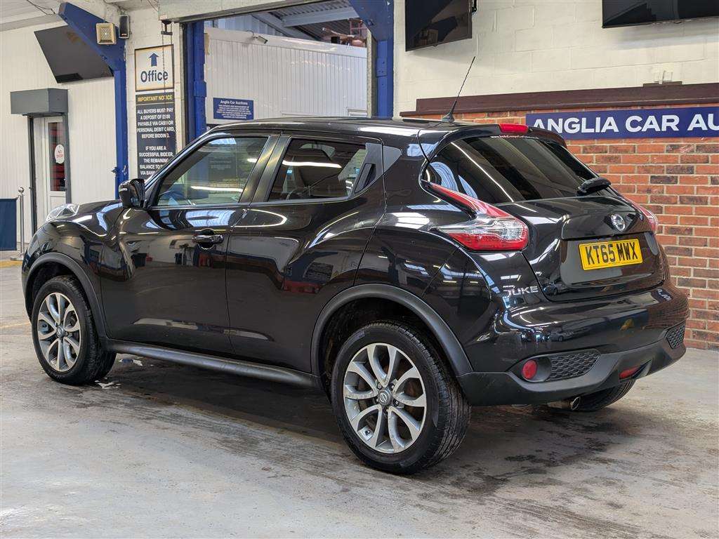 <p>2016 NISSAN JUKE TEKNA CVT</p>