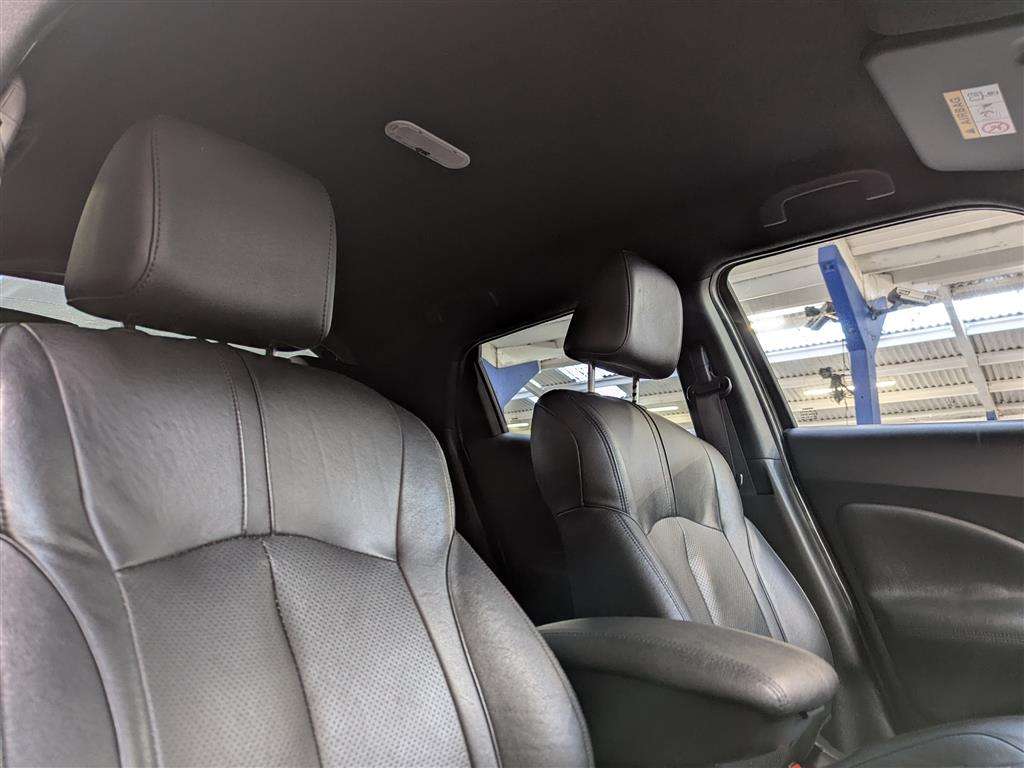 <p>2016 NISSAN JUKE TEKNA CVT</p>