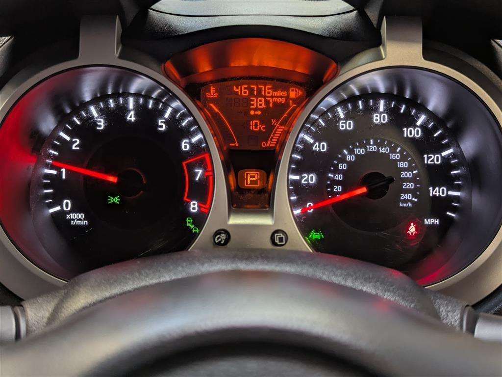 <p>2016 NISSAN JUKE TEKNA CVT</p>