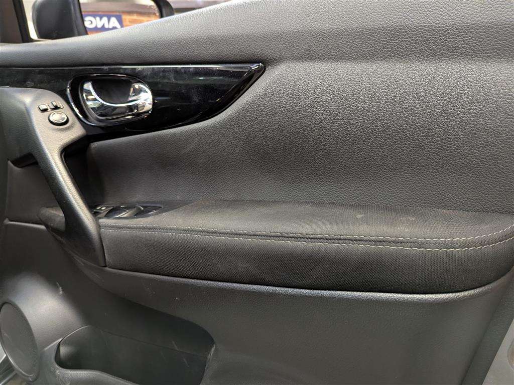 <p>2016 NISSAN QASHQAI N-CONNECTA DIG-T</p>