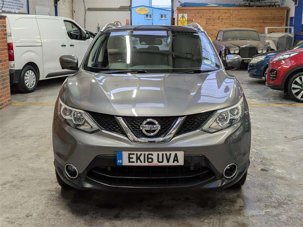 <p>2016 NISSAN QASHQAI N-CONNECTA DIG-T</p>