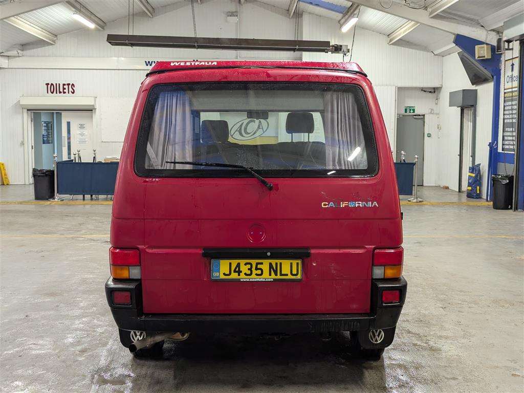 <p>1992 VOLKSWAGEN TRANSPORTER</p>