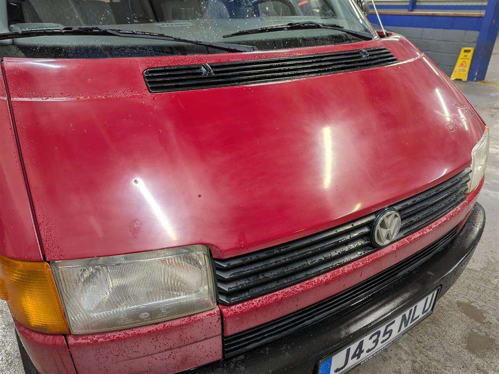 <p>1992 VOLKSWAGEN TRANSPORTER</p>