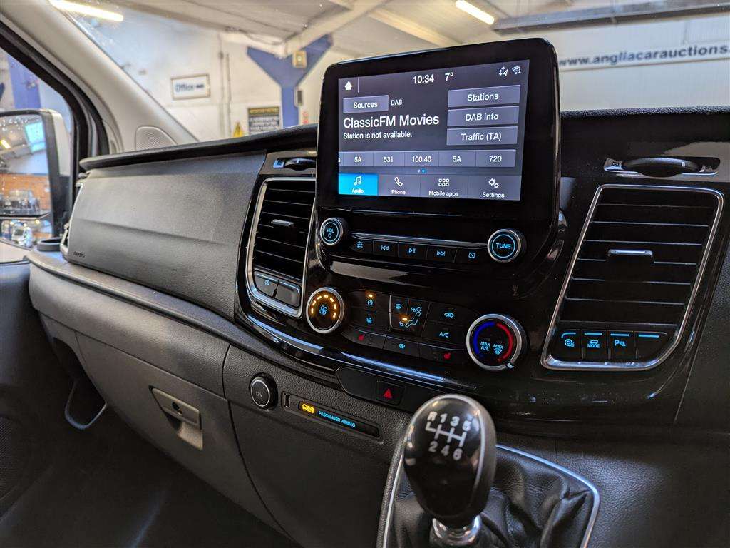 <p>2021 FORD TRANSIT CUSTOM 340LIMITED</p>