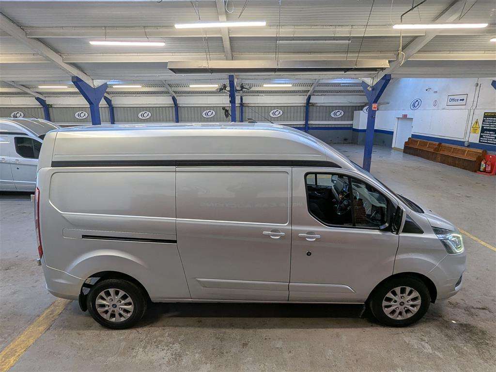 <p>2021 FORD TRANSIT CUSTOM 340LIMITED</p>