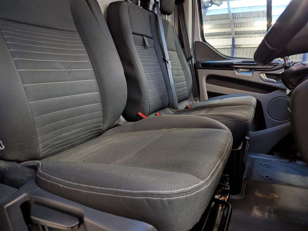<p>2021 FORD TRANSIT CUSTOM 340LIMITED</p>