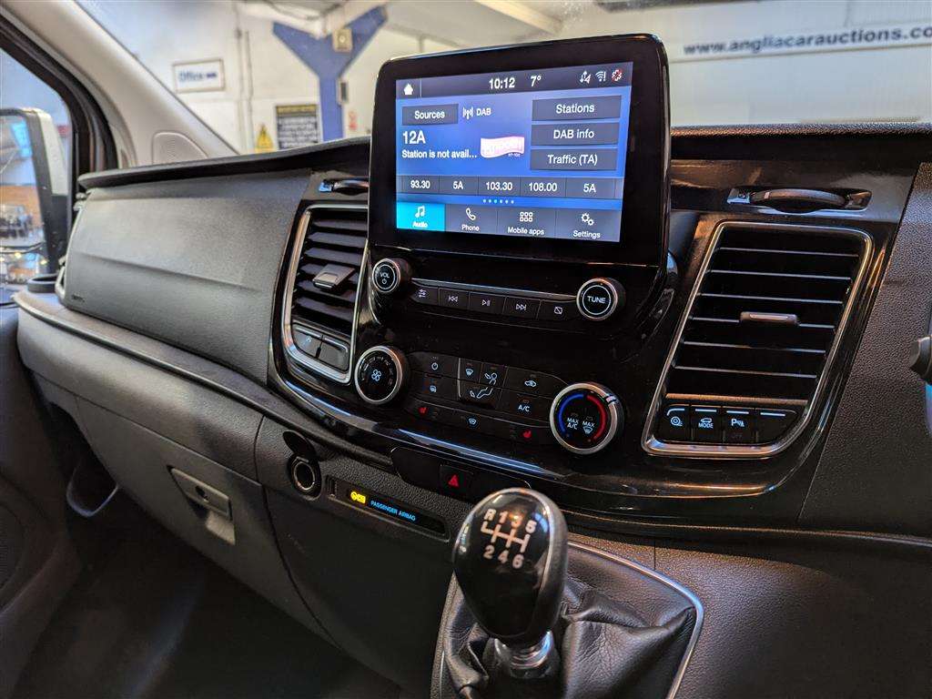 <p>2021 FORD TRANSIT CUSTOM 340LIMITED</p>