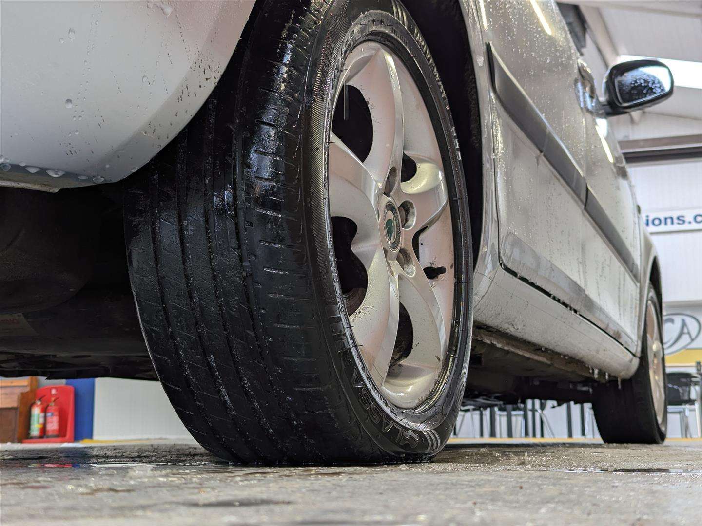 <p>2009 SKODA FABIA 2 105 AUTO</p>