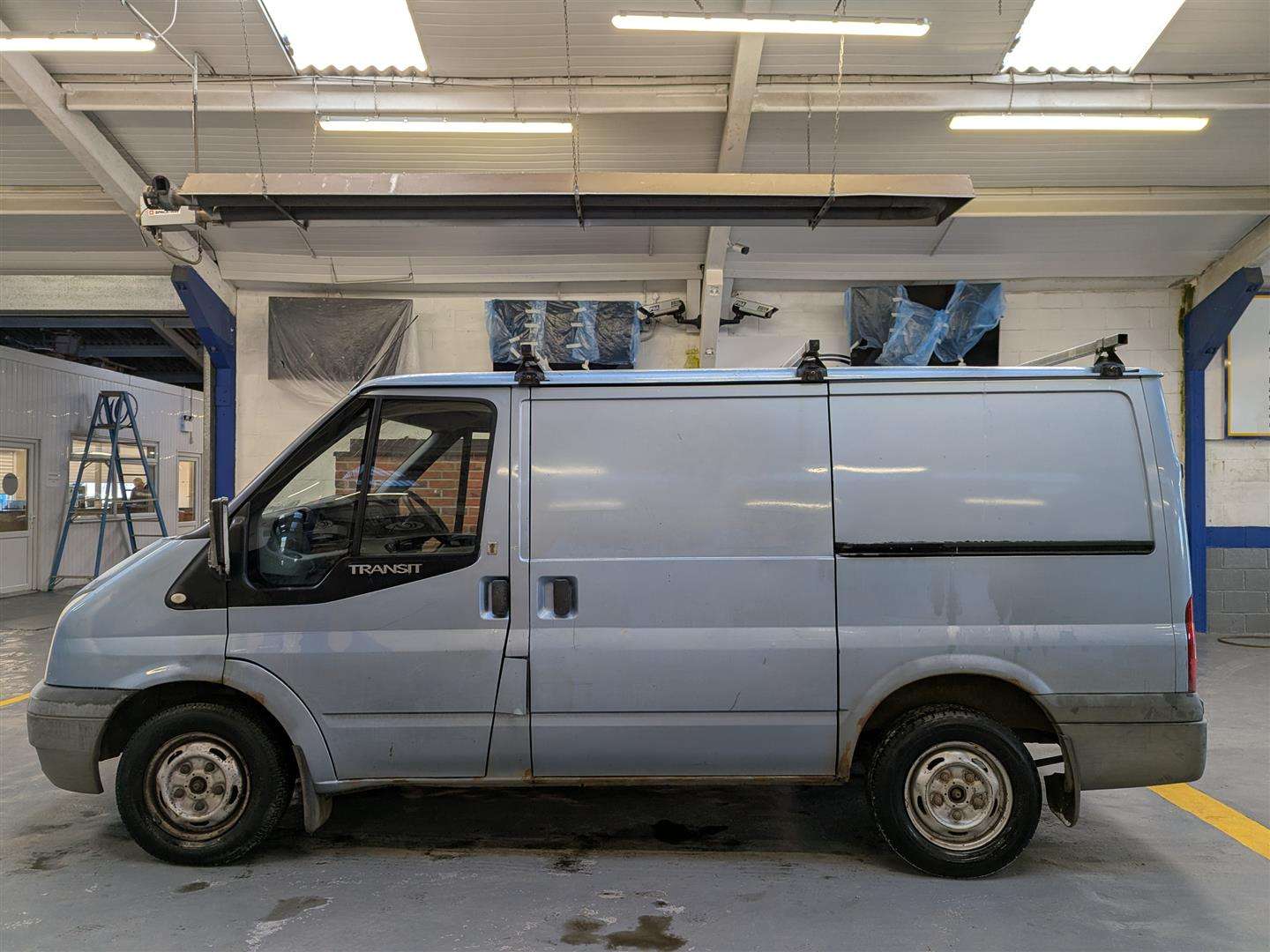 <p>2008 FORD TRANSIT 85 T260S FWD</p>