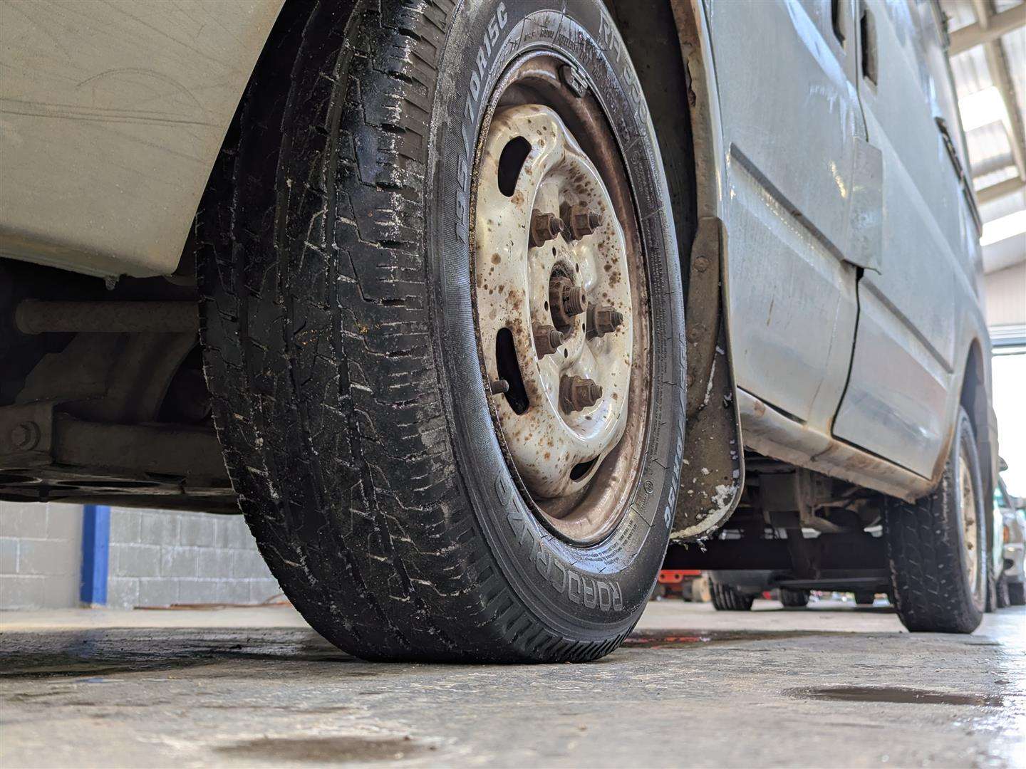 <p>2008 FORD TRANSIT 85 T260S FWD</p>