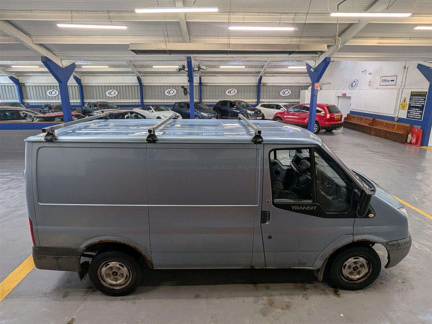 <p>2008 FORD TRANSIT 85 T260S FWD</p>