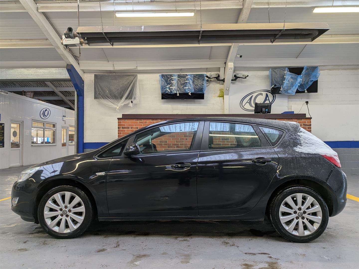 <p>2010 VAUXHALL ASTRA EXCLUSIV 85</p>