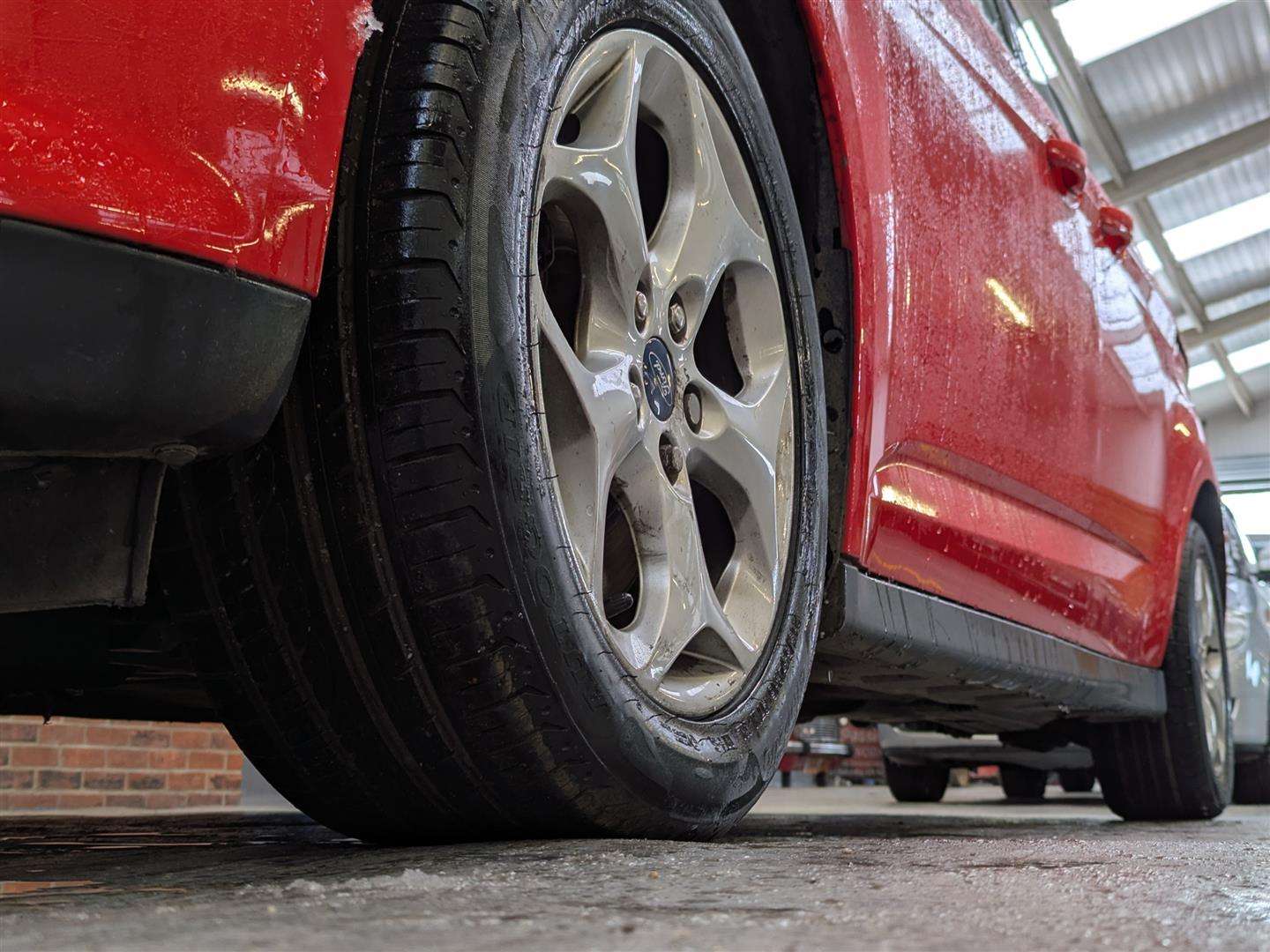 <p>2014 FORD GRAND C-MAX ZETEC TDCI 11</p>