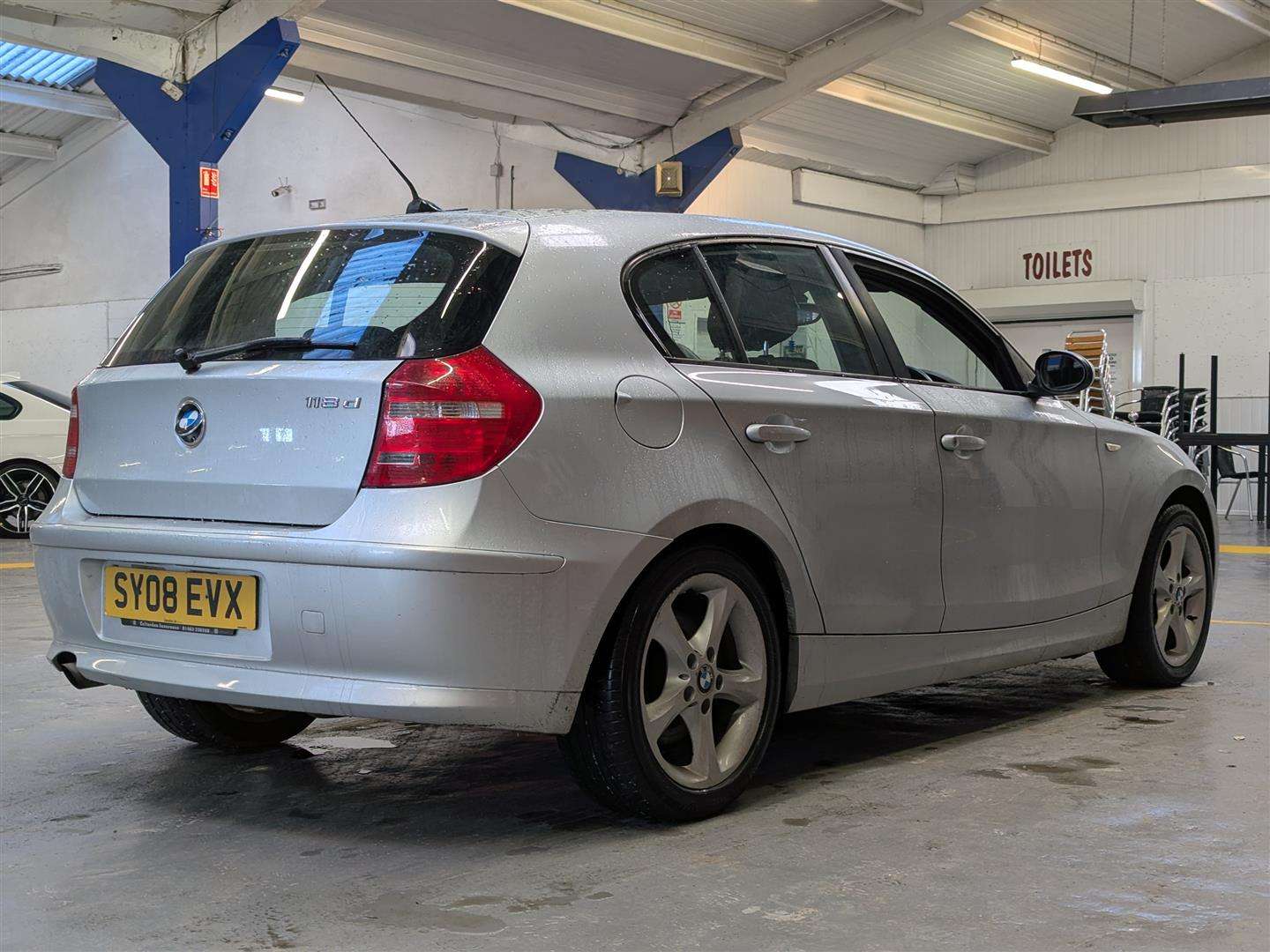 <p>2008 BMW 118D ES</p>