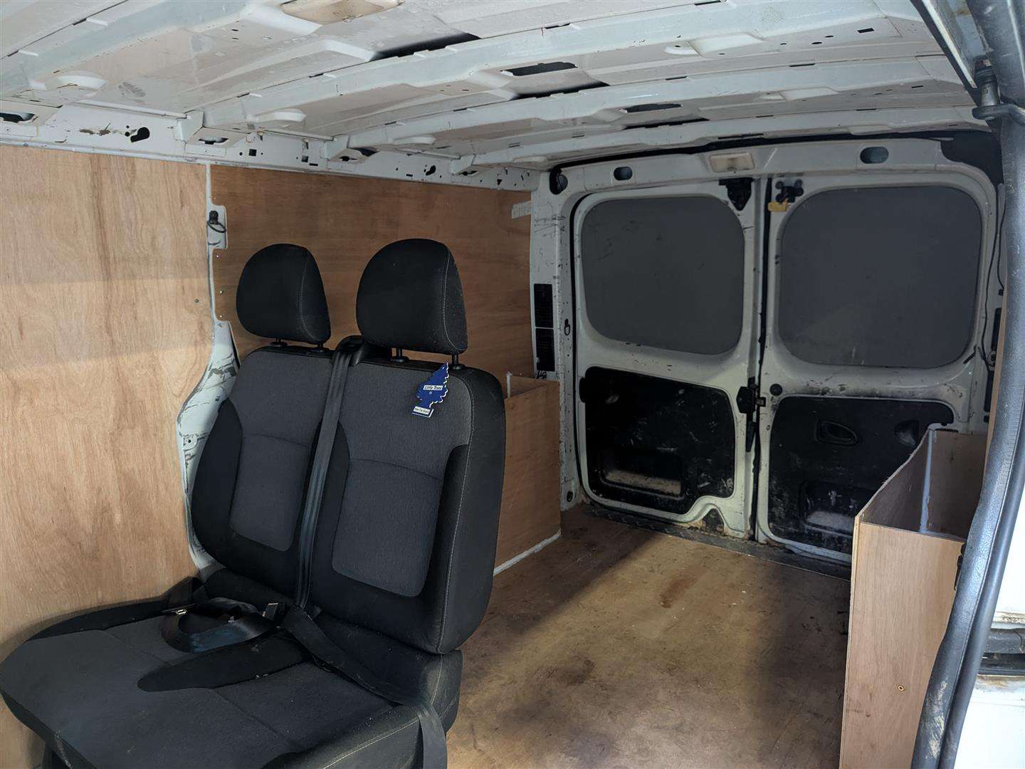 <p>2015 VAUXHALL VIVARO 2900 CDTI</p>