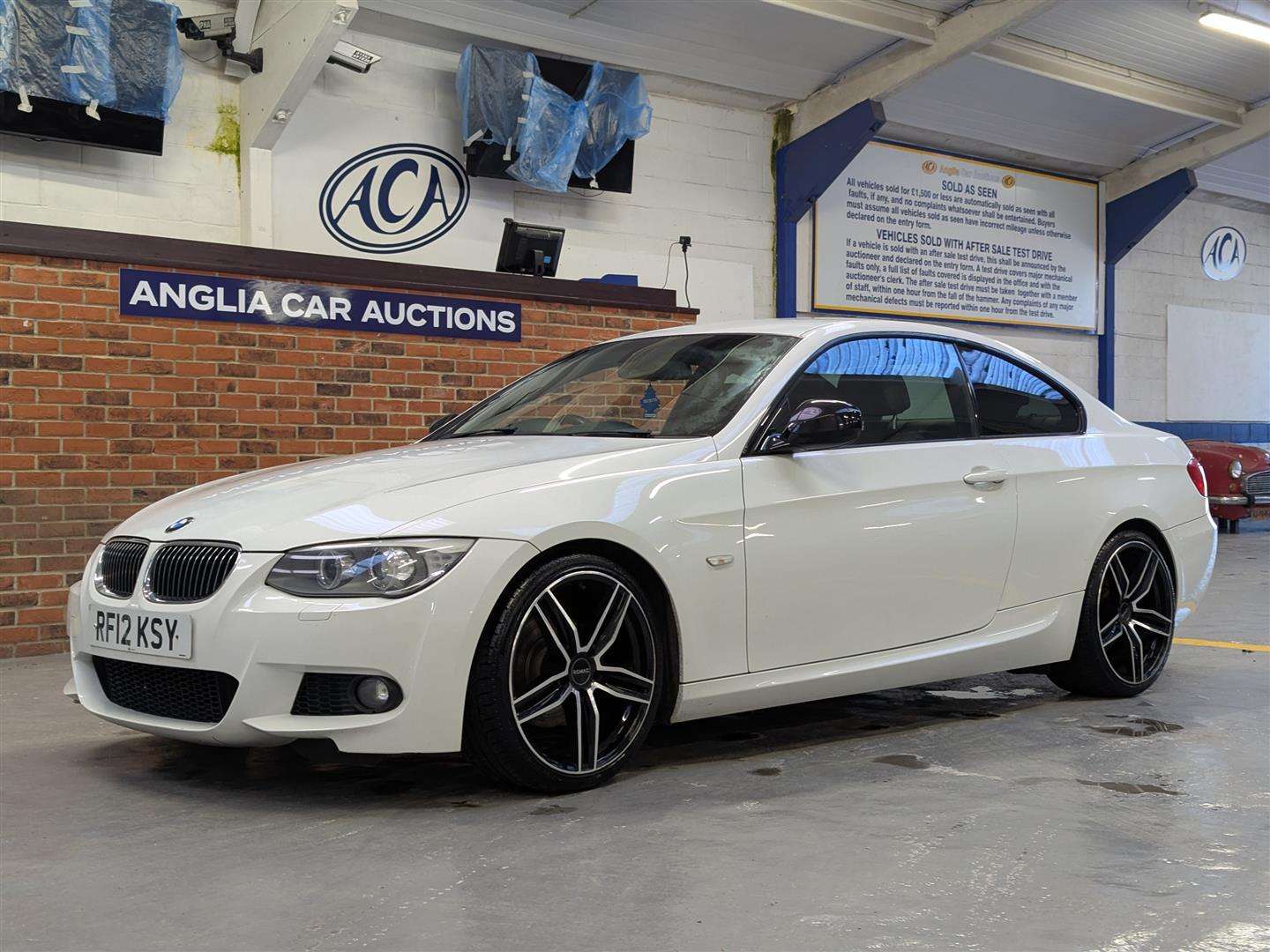 <p>2012 BMW 320D SPORT PLUS EDITION</p>