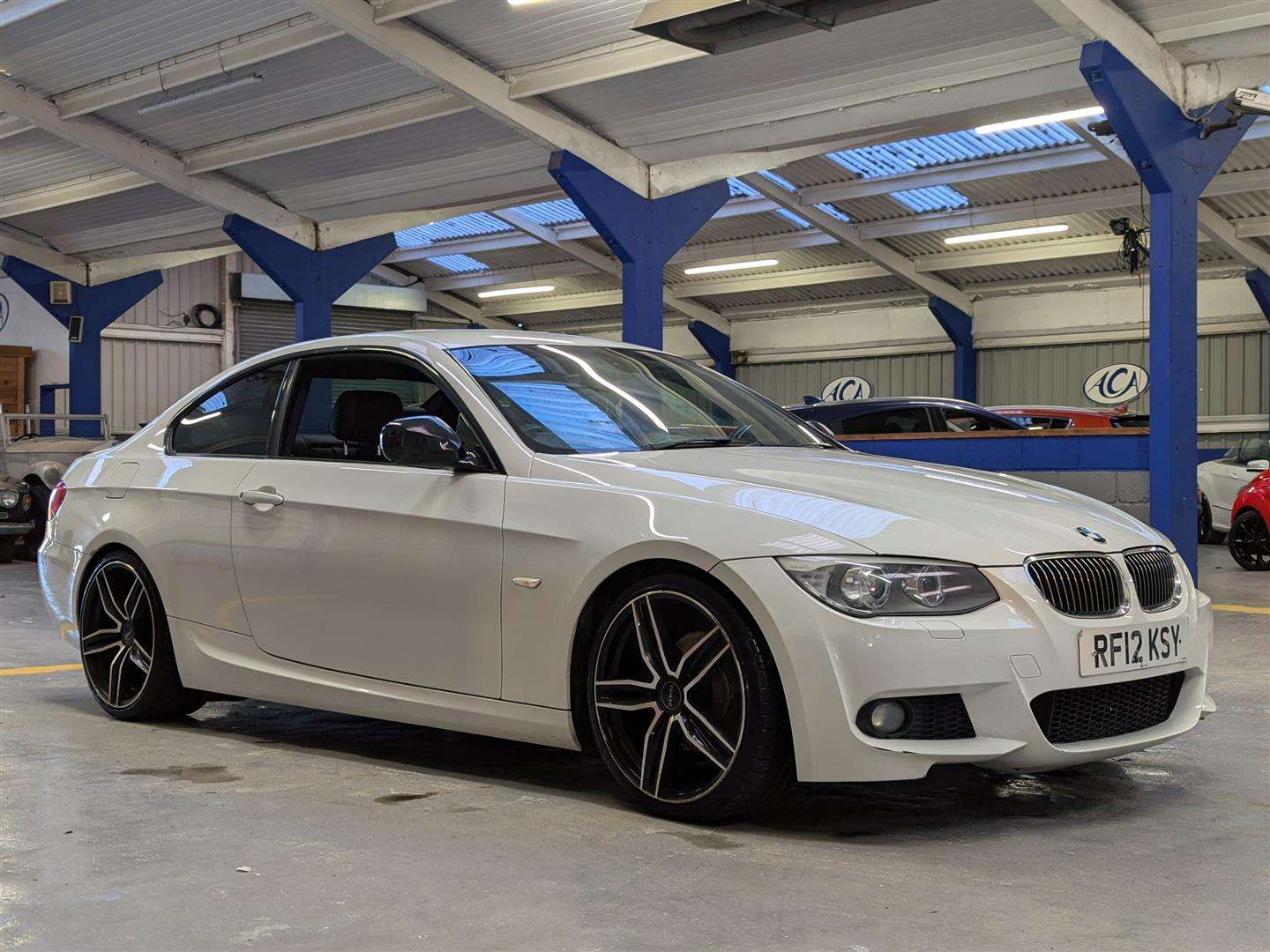 <p>2012 BMW 320D SPORT PLUS EDITION</p>