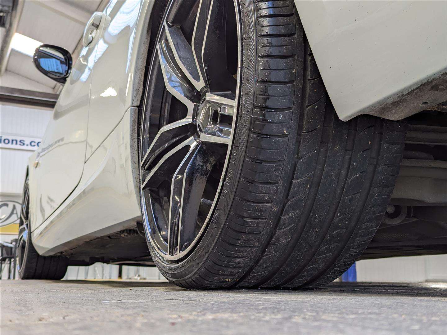 <p>2012 BMW 320D SPORT PLUS EDITION</p>