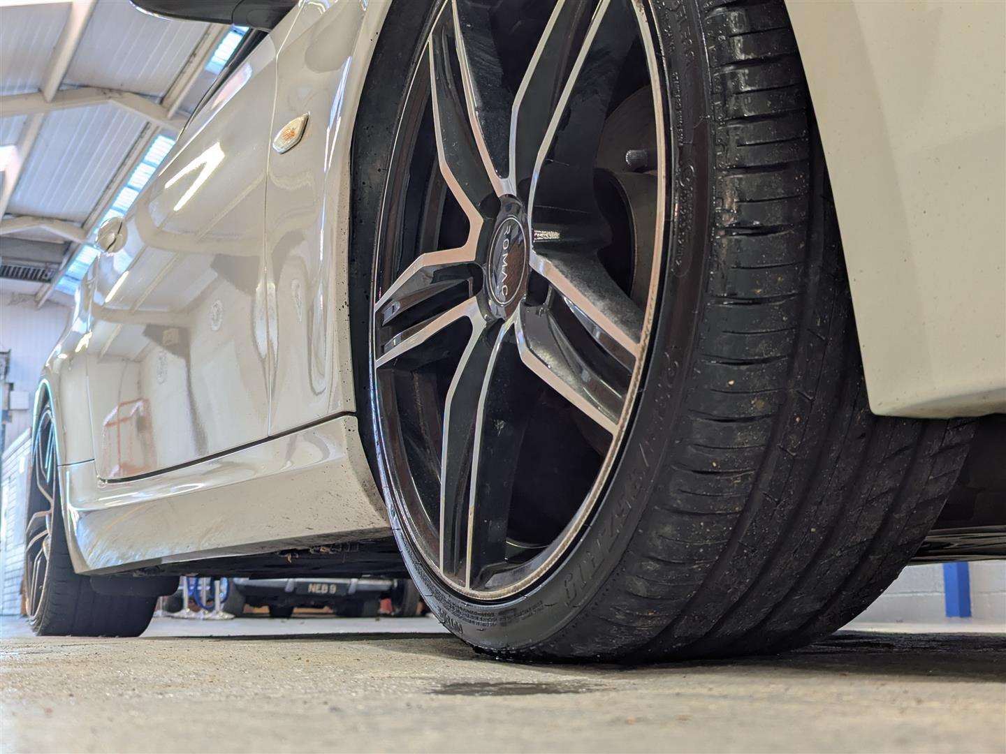 <p>2012 BMW 320D SPORT PLUS EDITION</p>