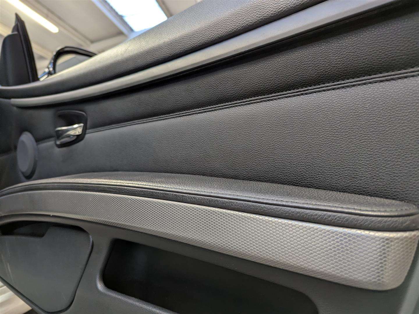 <p>2012 BMW 320D SPORT PLUS EDITION</p>