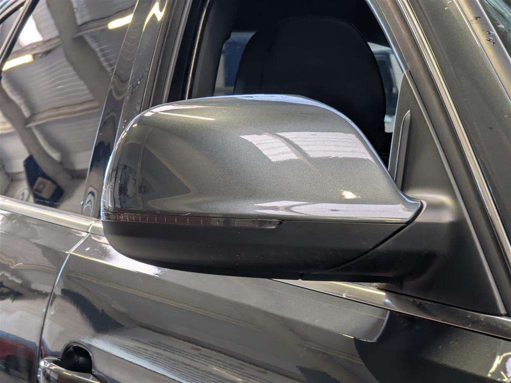 <p>2013 AUDI Q5 S LINE PLUS TDI QUATTR</p>