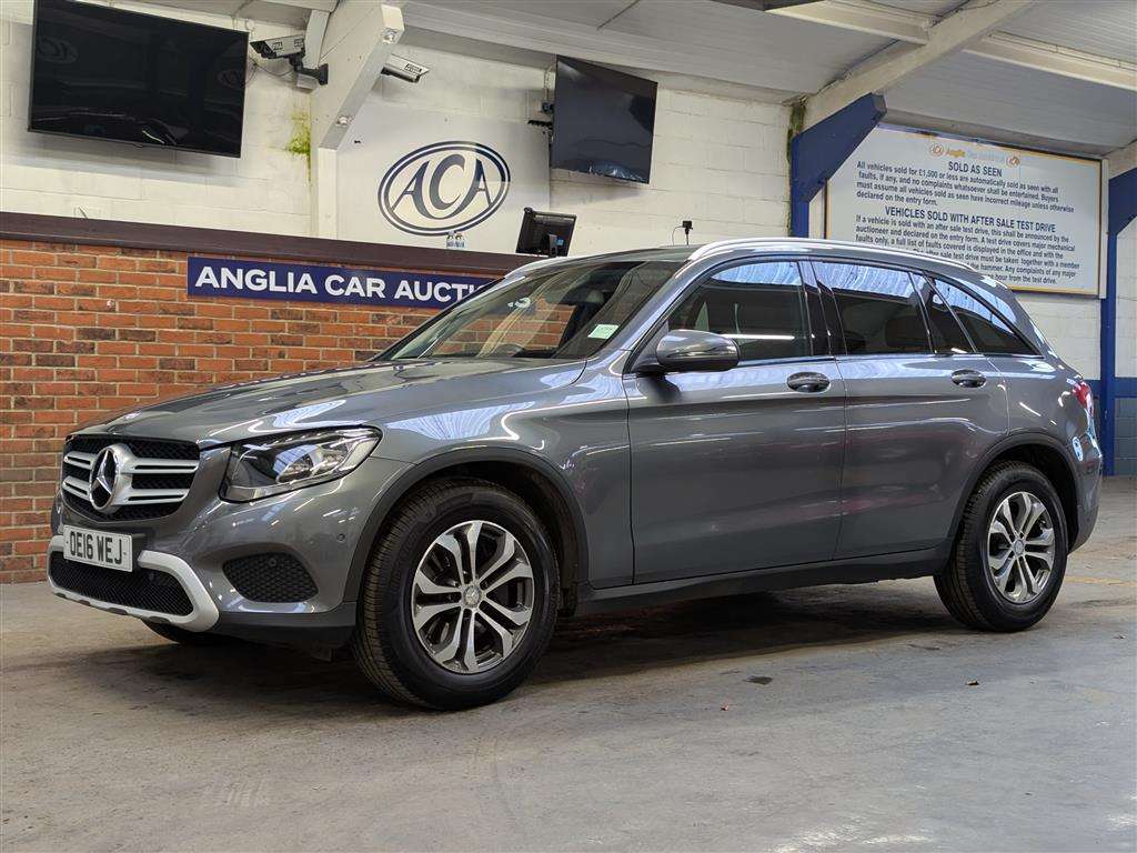 <p>2016 MERCEDES-BENZ GLC 220 D 4MATIC SE EXEC</p>