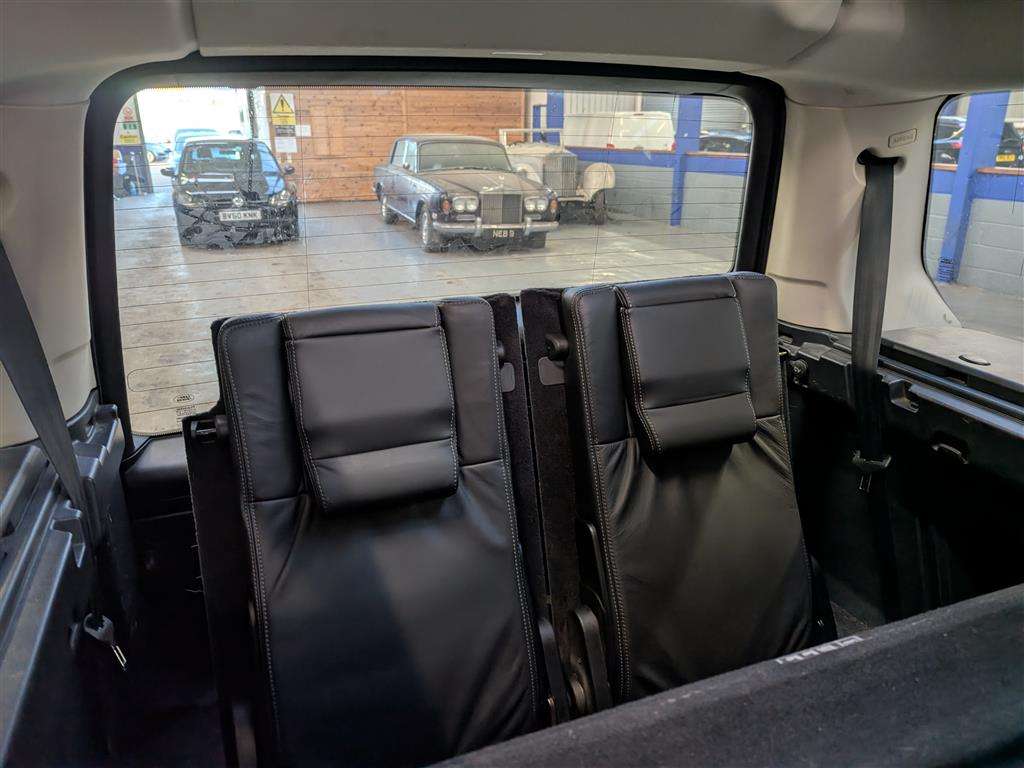 <p>2011 LAND ROVER DISCOVERY HSE SDV6 AUTO</p>