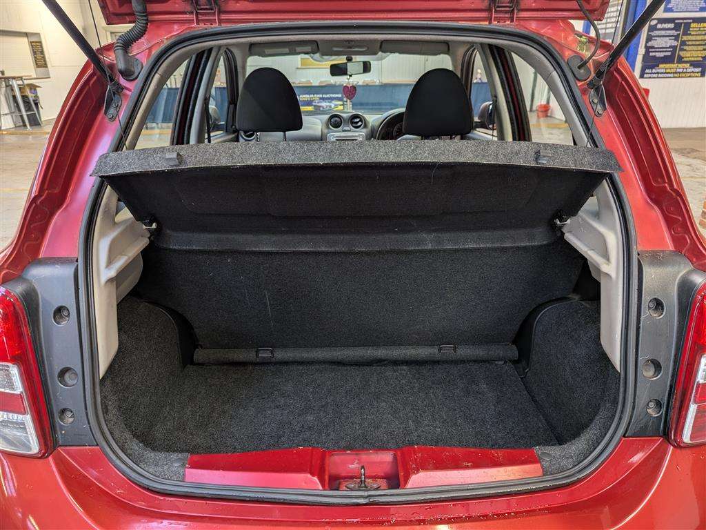 <p>2011 NISSAN MICRA VISIA</p>