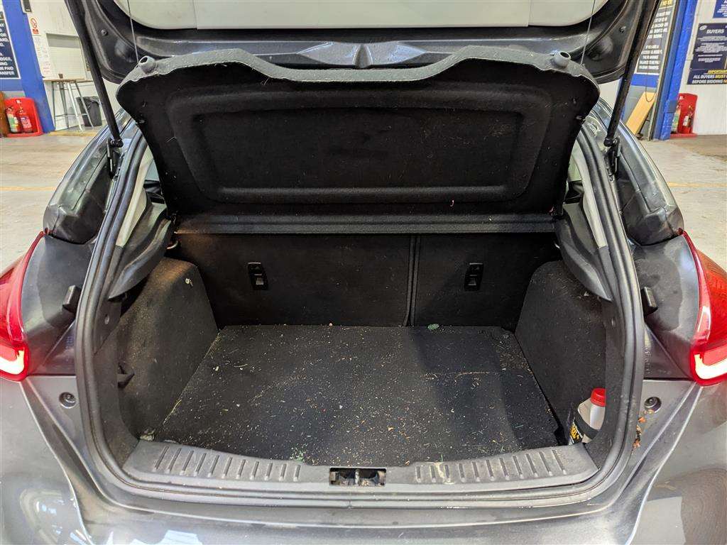 <p>2017 FORD FOCUS TITANIUM TDCI</p>