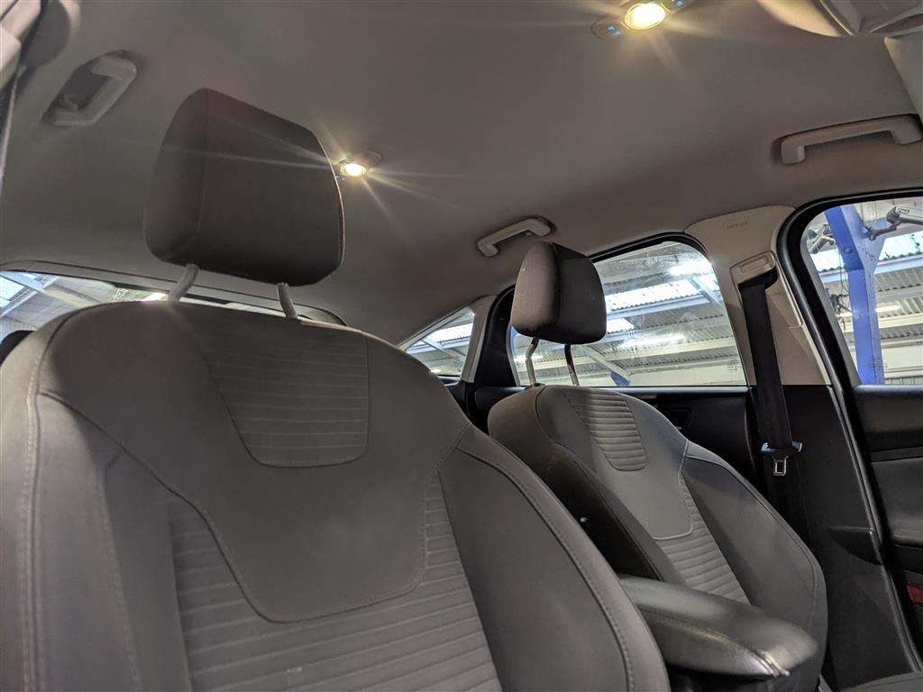 <p>2017 FORD FOCUS TITANIUM TDCI</p>