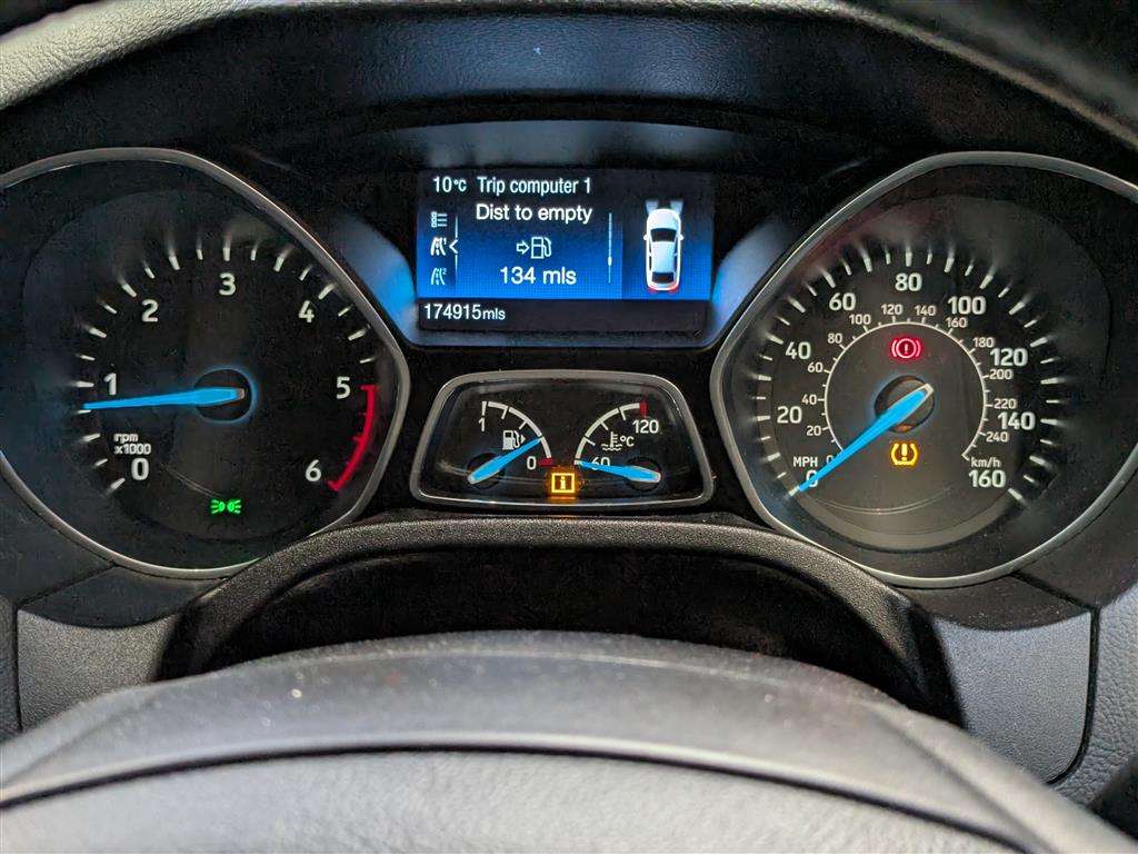 <p>2017 FORD FOCUS TITANIUM TDCI</p>