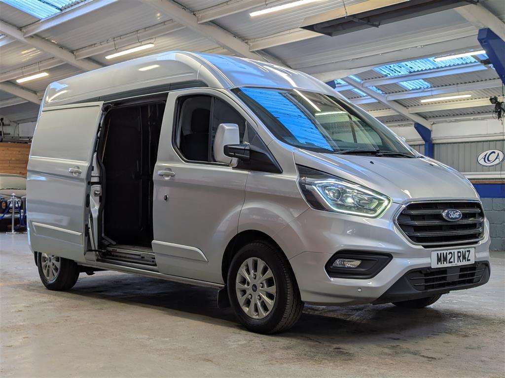 <p>2021 FORD TRANSIT CUSTOM 340LIMITED</p>