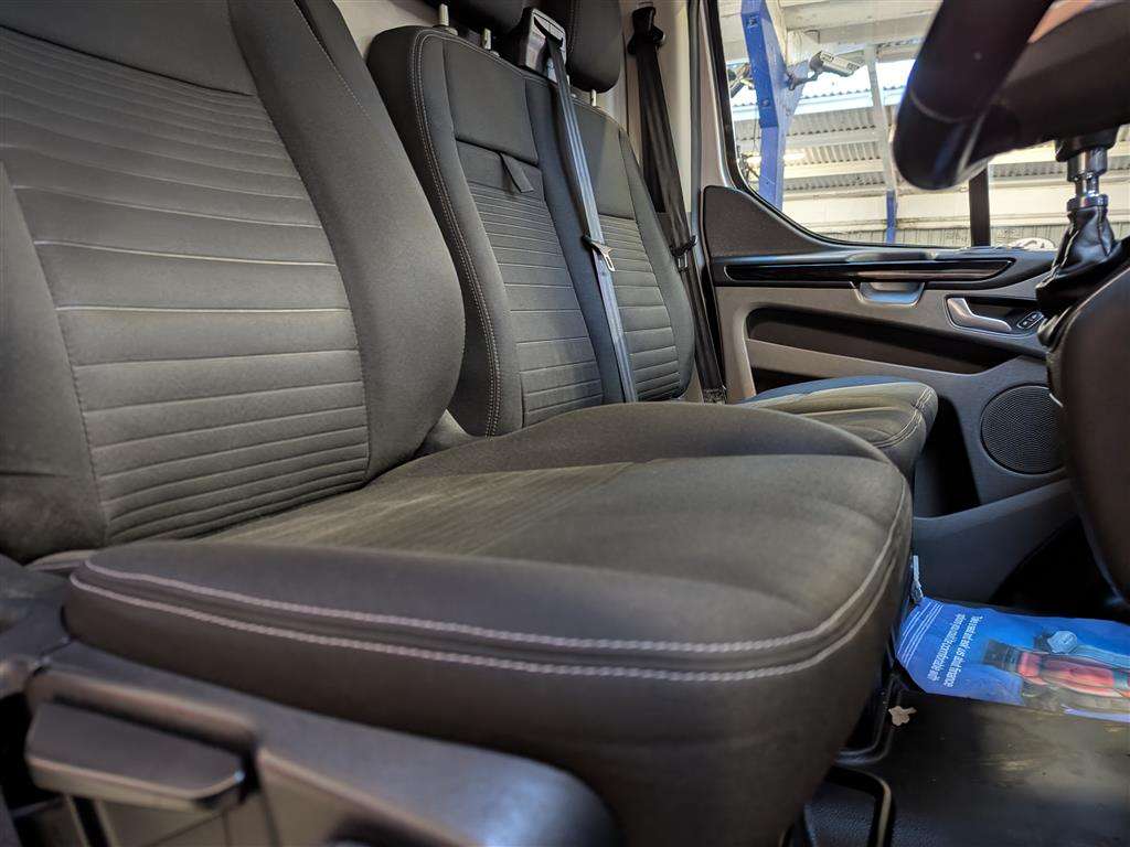 <p>2021 FORD TRANSIT CUSTOM 340LIMITED</p>