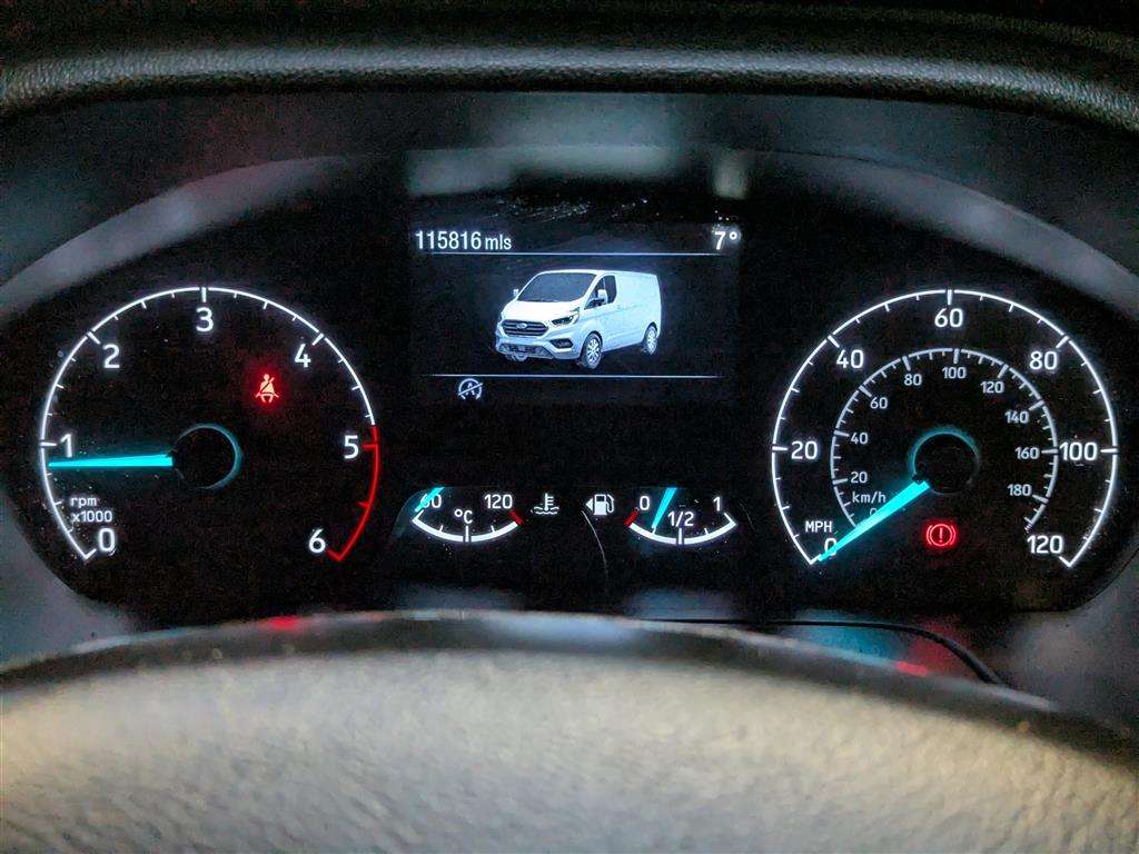 <p>2021 FORD TRANSIT CUSTOM 340LIMITED</p>