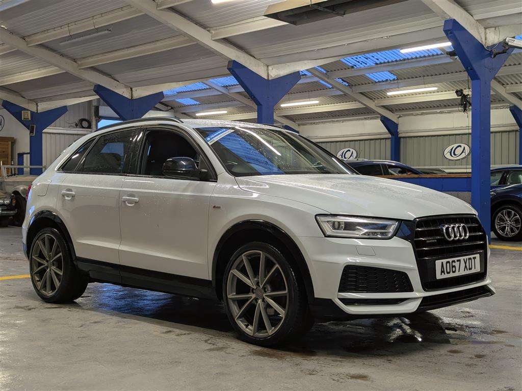 <p>2017 AUDI Q3 S LINE BLACK ED TDI QU</p>