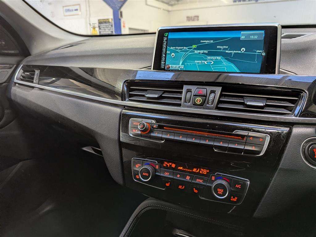 <p>2016 BMW X1 XDRIVE25D XLINE AUTO</p>