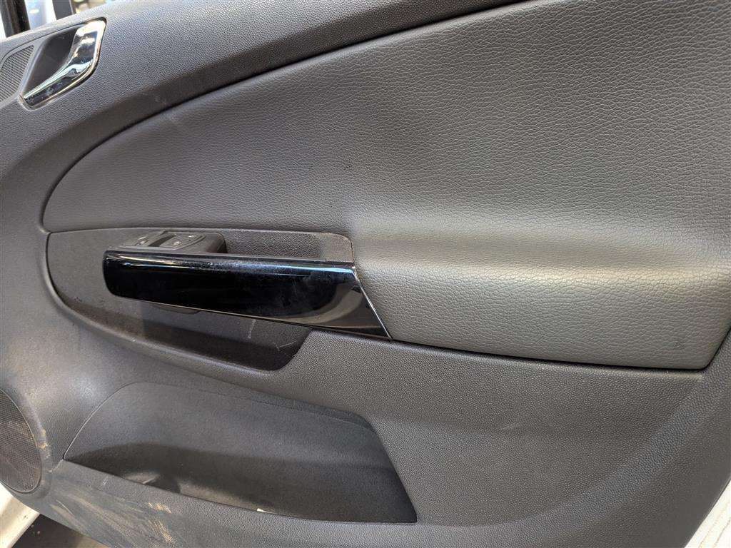 <p>2012 VAUXHALL CORSA ACTIVE AC</p>